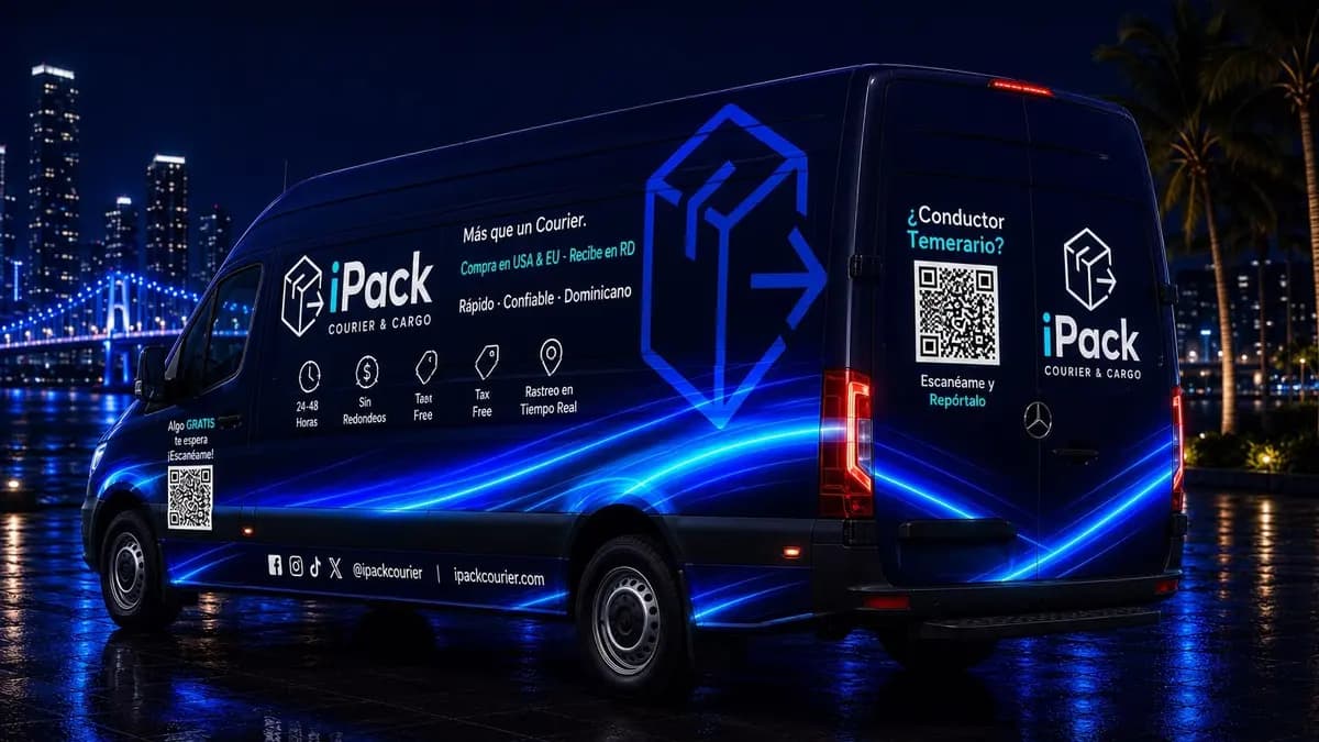 Flota iPack — van con envoltura de marca y light trails